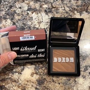 Buxom Maldives bronzer